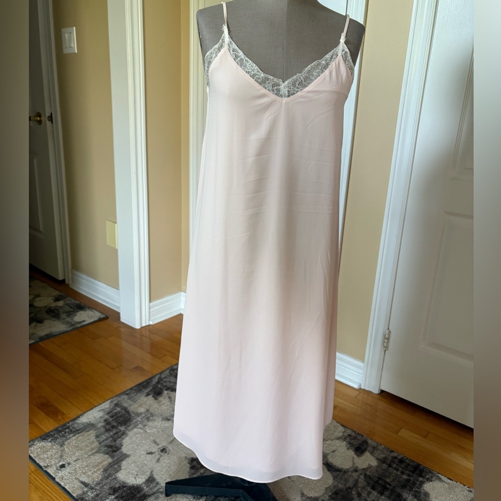 Aritzia Babaton Blush Pink Slip
